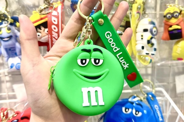 Móc khóa đựng tiền M&M