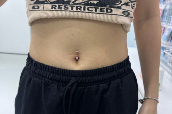 Nên mua khuyên rốn loại nào để xỏ?