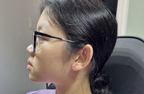 Hình ảnh xỏ khuyên tai nữ tháng 5/2023 tại TinyBox