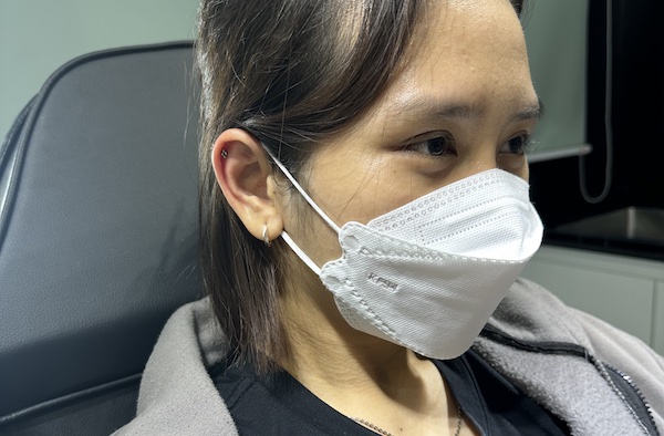 Hình ảnh xỏ khuyên tai nữ tháng 5/2023 tại TinyBox