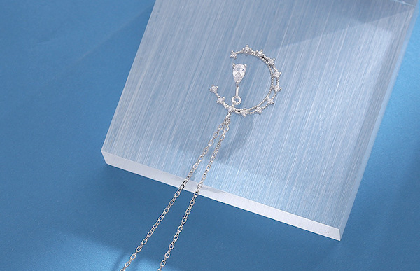 Top 10 phụ kiện vòng cổ nữ được ưa thích nhất mùa hè, dịp lễ