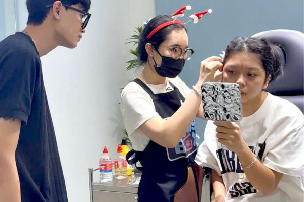 Phun môi khi nào xỏ khuyên được?