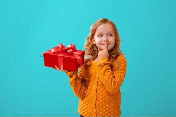 Top 5 quà Tết cho bé cực dễ thương và ý nghĩa