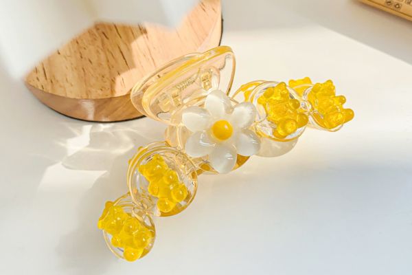 Kẹp tóc hình kẹo dẻo gấu màu vàng - 10cm