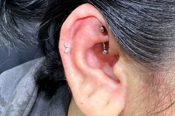 Tổng hợp ảnh bạn nữ xỏ sụn tại TinyBox - 8/2024