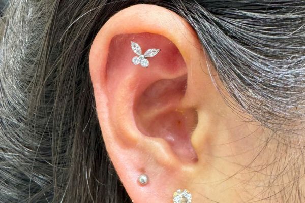 Tổng hợp ảnh bạn nữ xỏ sụn tại TinyBox - 8/2024