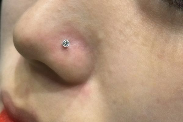 Tổng hợp ảnh xỏ khuyên mũi và môi xinh tại TinyBox 6/2024