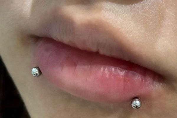 Tổng hợp ảnh xỏ khuyên mũi và môi xinh