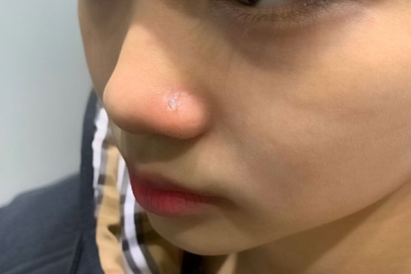 Tổng hợp ảnh xỏ khuyên mũi và môi xinh tại TinyBox 6/2024