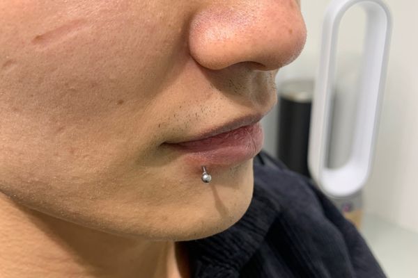 Tổng hợp ảnh xỏ khuyên mũi và môi xinh