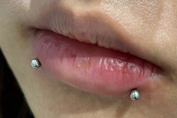 Tổng hợp ảnh xỏ khuyên mũi và môi xinh tại TinyBox 6/2024