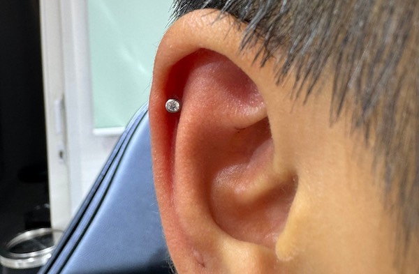 Ảnh vị trí xỏ khuyên tai được nam giới yêu thích nhất 3/2024