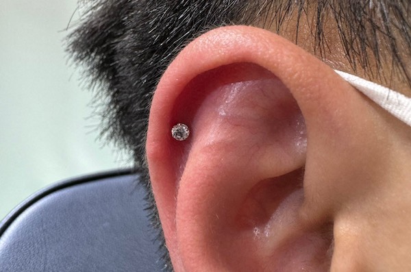 Ảnh vị trí xỏ khuyên tai được nam giới yêu thích nhất 3/2024