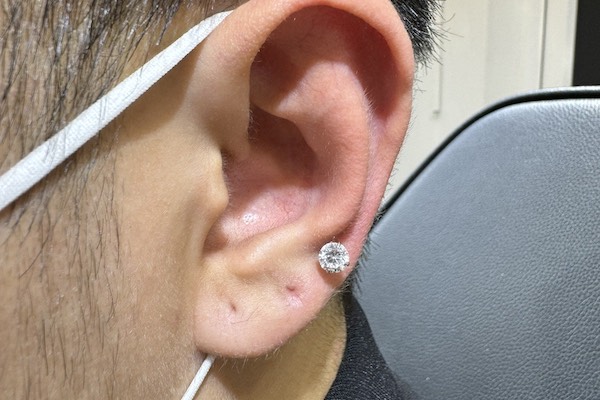 Ảnh vị trí xỏ khuyên tai được nam giới yêu thích nhất 3/2024