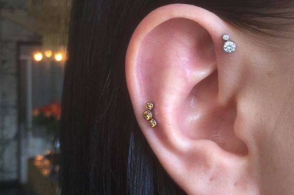 vị trí xỏ khuyên tai mix Helix đẹp nhất