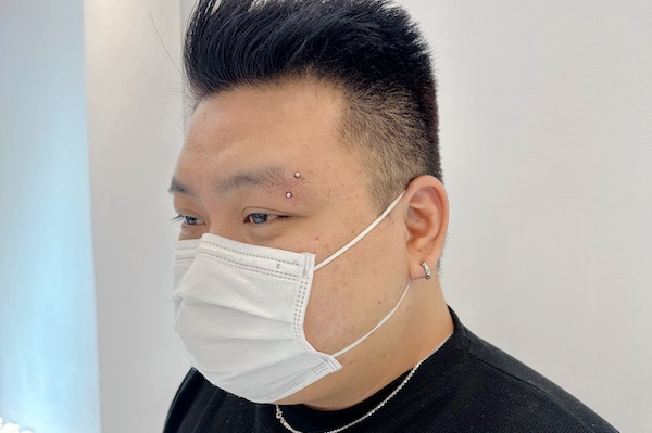 Hình ảnh xỏ khuyên chân mày xinh tại TinyBox 4/2023