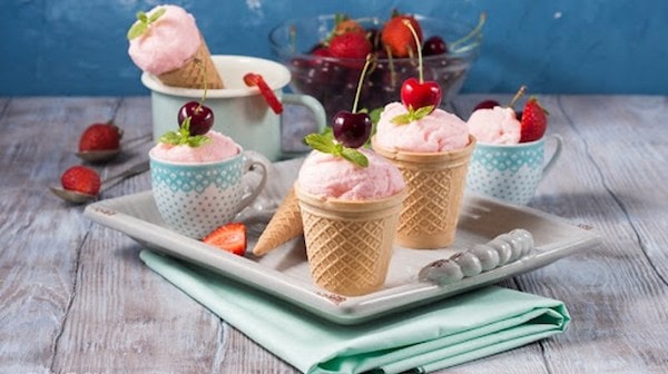 xỏ khuyên lưỡi ăn gì mau lành