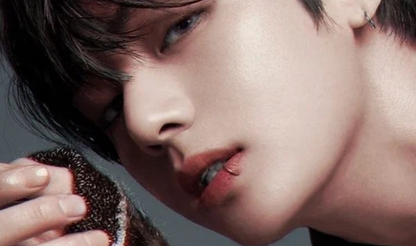 Xỏ khuyên môi có để lại sẹo không?