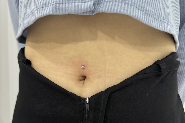 Xỏ khuyên rốn đẹp