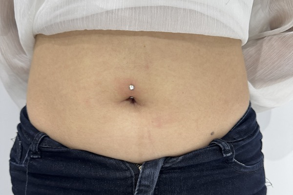 Xỏ khuyên rốn đẹp