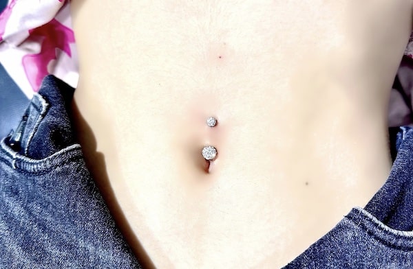 Xỏ khuyên rốn nên kiêng gì