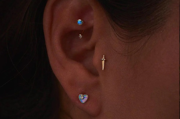 Xỏ khuyên rook mix với vị trí nào đẹp?