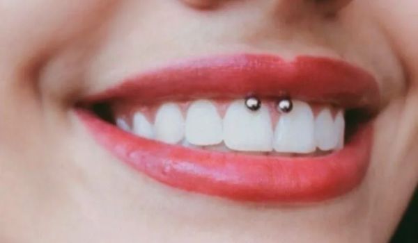 hình ảnh xỏ khuyên smiley đẹp