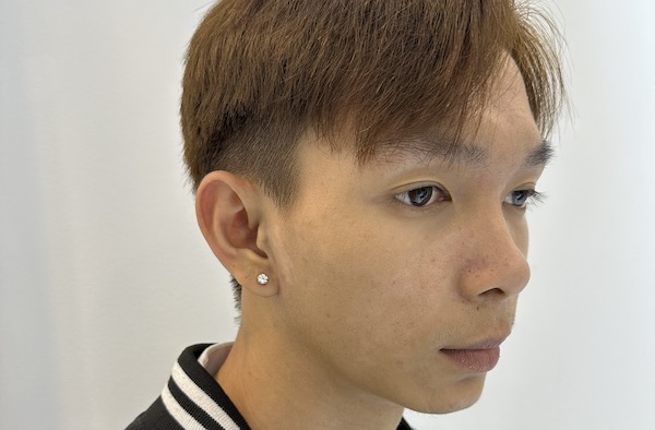 Hình ảnh xỏ khuyên tai nam đẹp