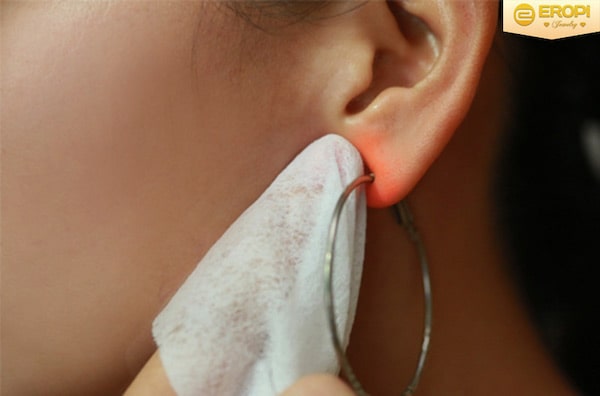 Dịch vụ xỏ khuyên tại nhà - Hậu quả khôn lường mà bạn nên biết