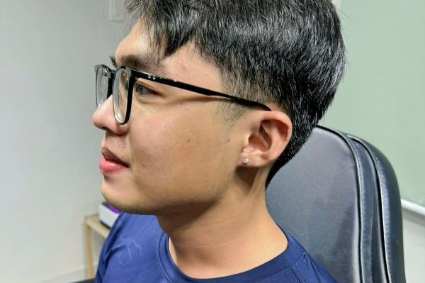 xỏ thịt tai cho nam giới