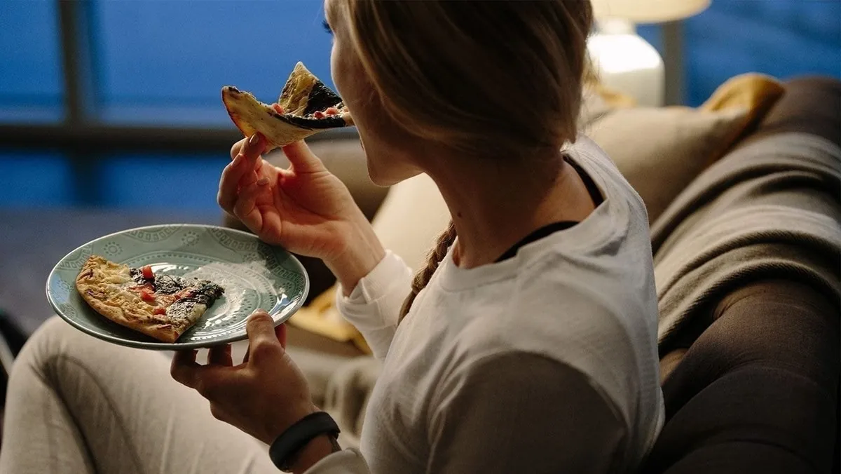 tri mun li ti tren mat