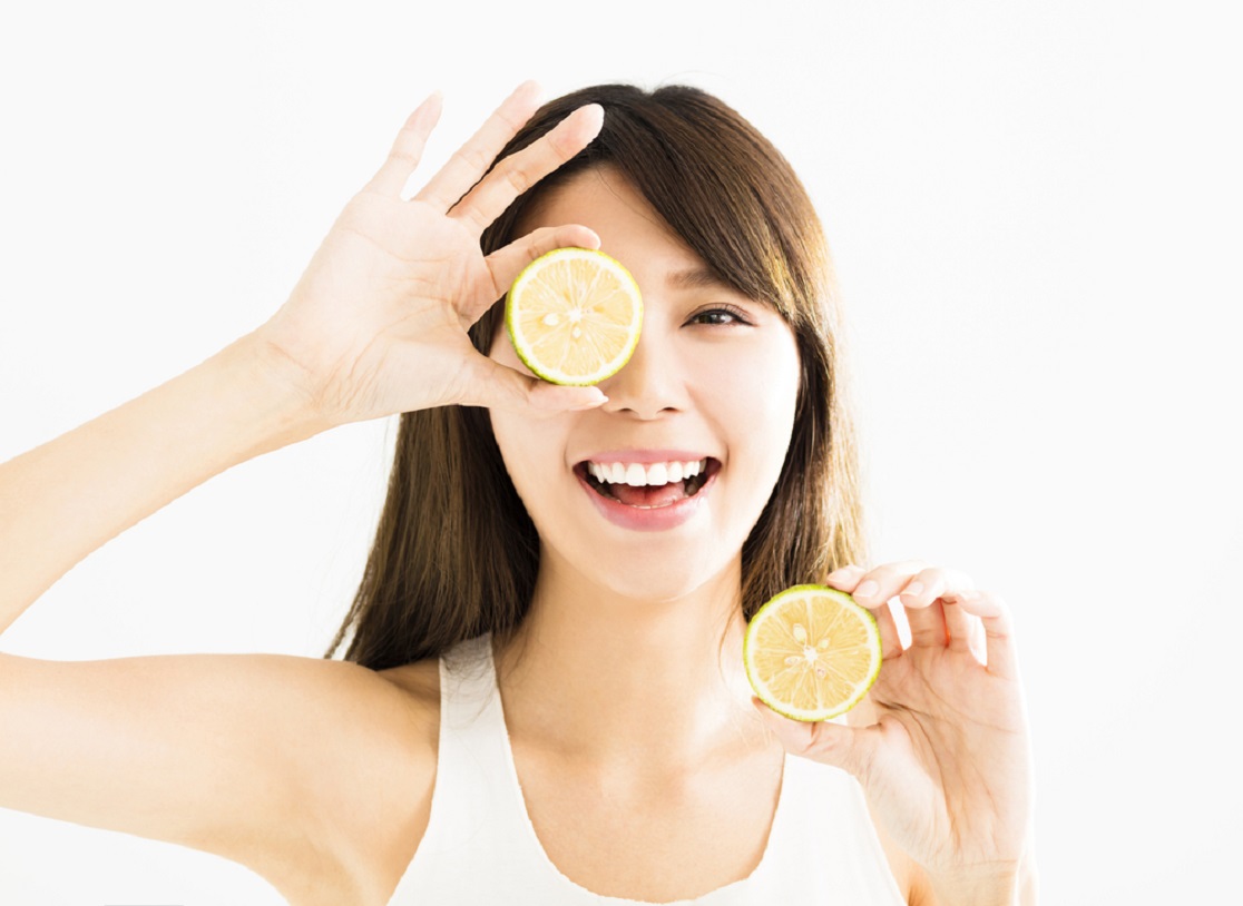 Cách trị mụn ẩn tại nhà đơn giản bằng chanh