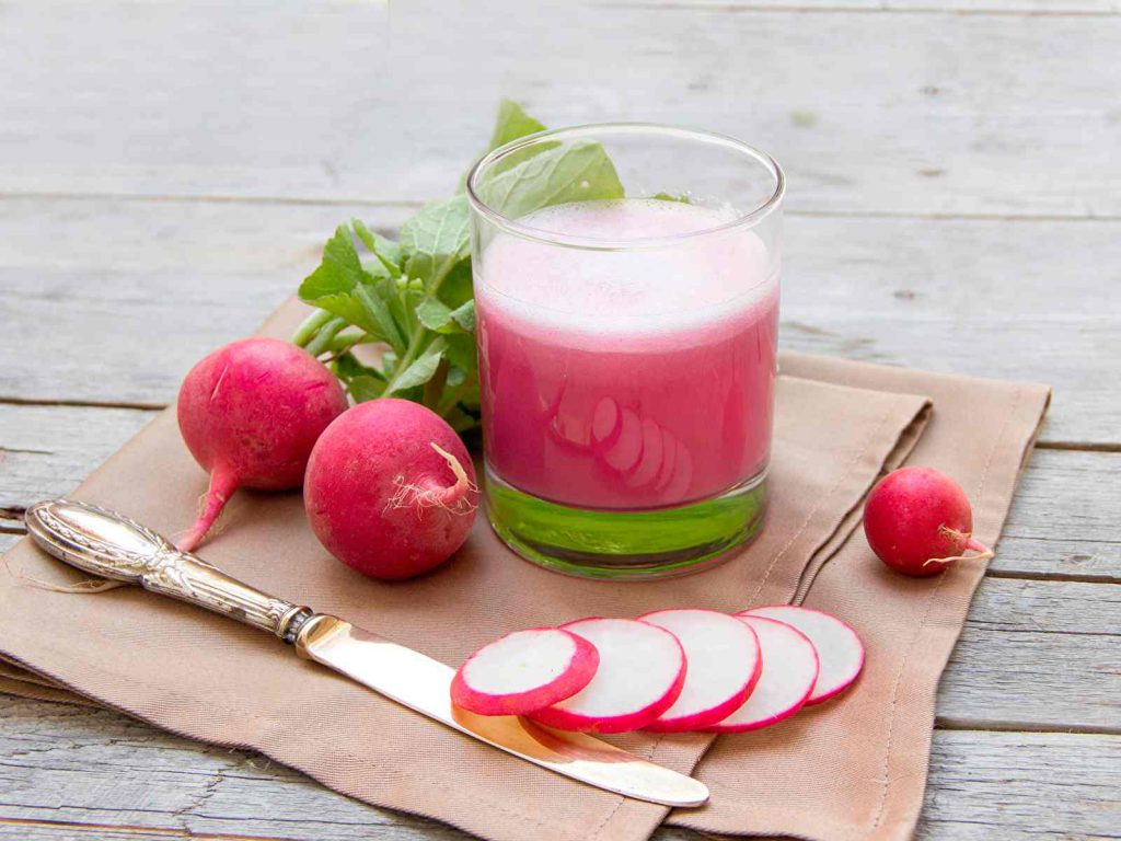 Uống gì để giảm rụng tóc?