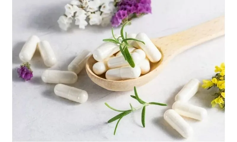 Sử dụng viên uống trị thâm mụn cần chú ý gì?