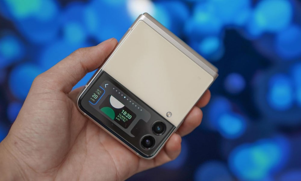 Cụm camera kép mang đến khả năng chụp ảnh ấn tượng cho máy