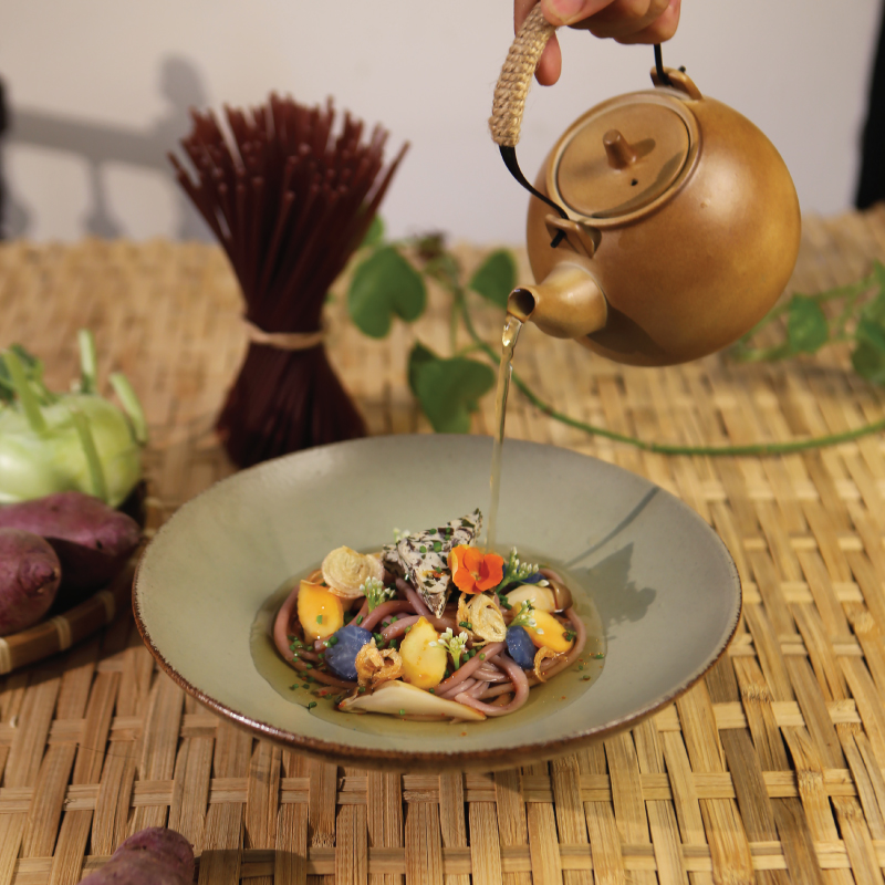 Bánh canh khoai lang tím