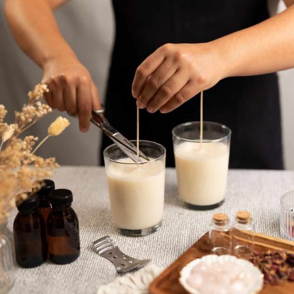 Bước 7: Cắt bấc