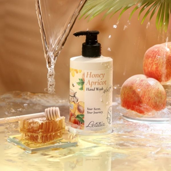Nước rửa tay Honey Apricot
