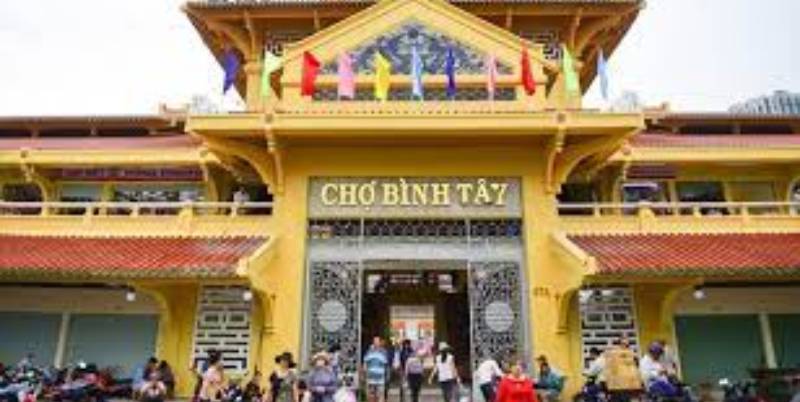 binh-tay-market-rt-travel