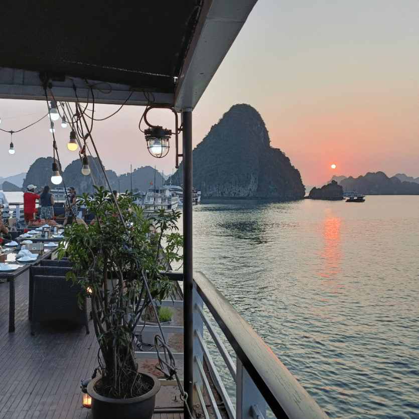 overnight in halong bay rt travel