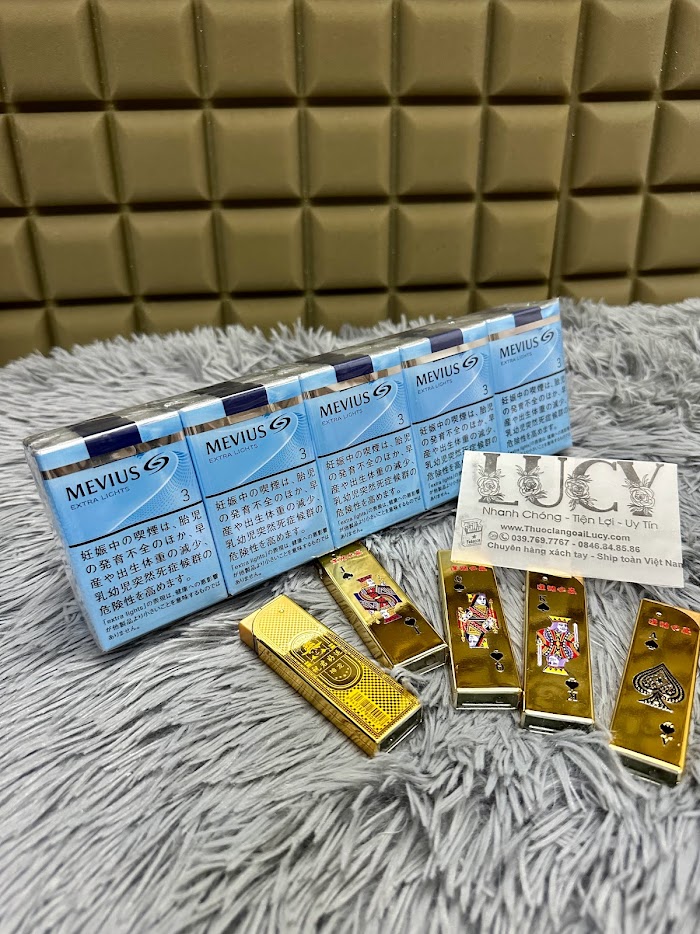 Thuốc lá Mevius One Soft Pack (Nội địa Nhật Bản) là 1 loại thuốc lá ngon nhẹ dịu êm mang hương vị truyền thống cũng kèm thêm 1 ít tinh túy của thuốc lá Winston Caster nhưng ít ngọt hơn, đã được rất nhiều khách hàng dùng và yêu cầu xách tay về. Chỉ 1.150k 1 cây, hàng ngon giá tốt ạ. Hình ảnh của Thuốc lá Mevius One