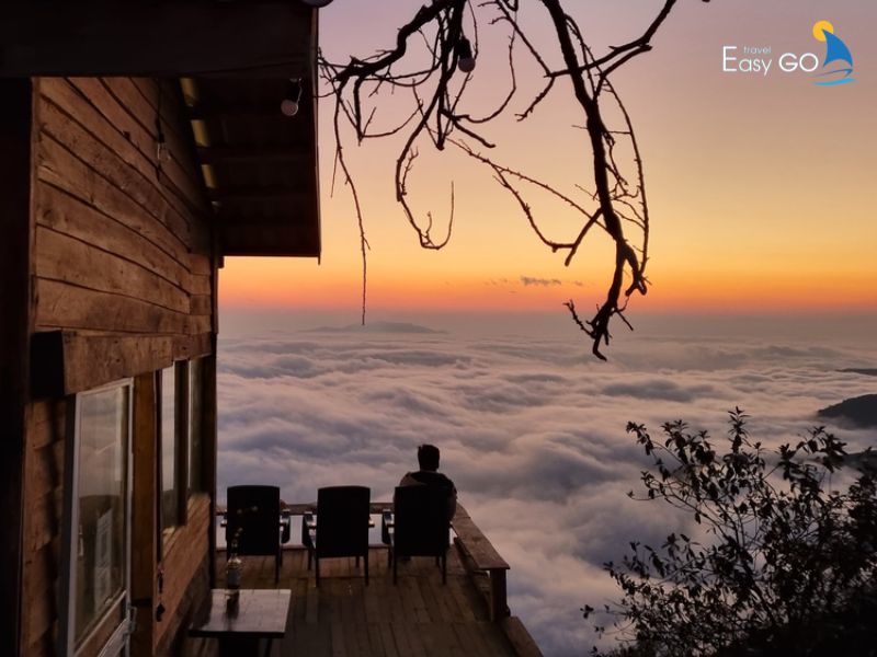 Vừa chill vừa săn mây tại quán cafe Tà Xùa