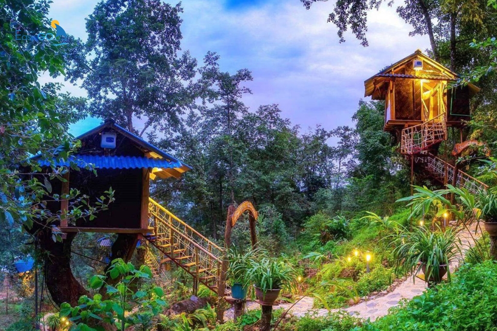 Bản Sin Suối Hồ