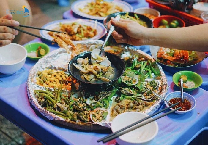 Ăn gì ở Sài Gòn?