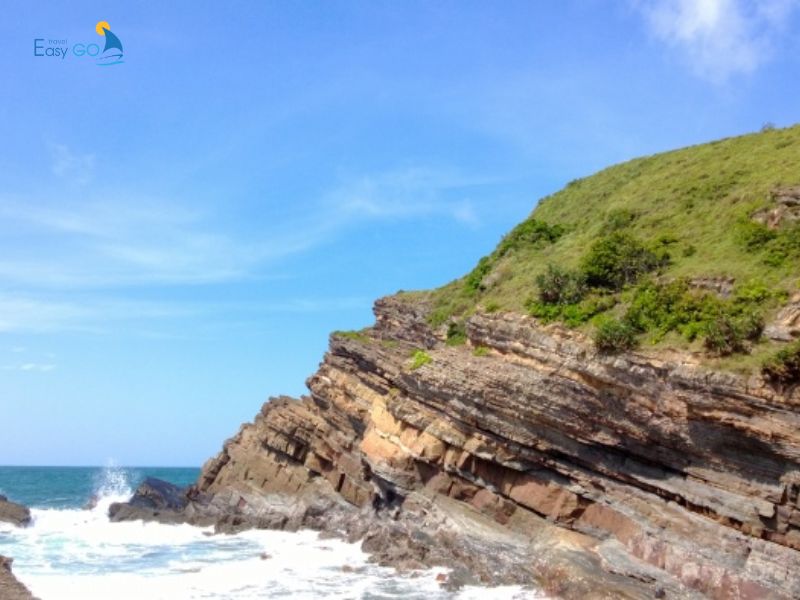 Bãi đá Cầu Mỵ