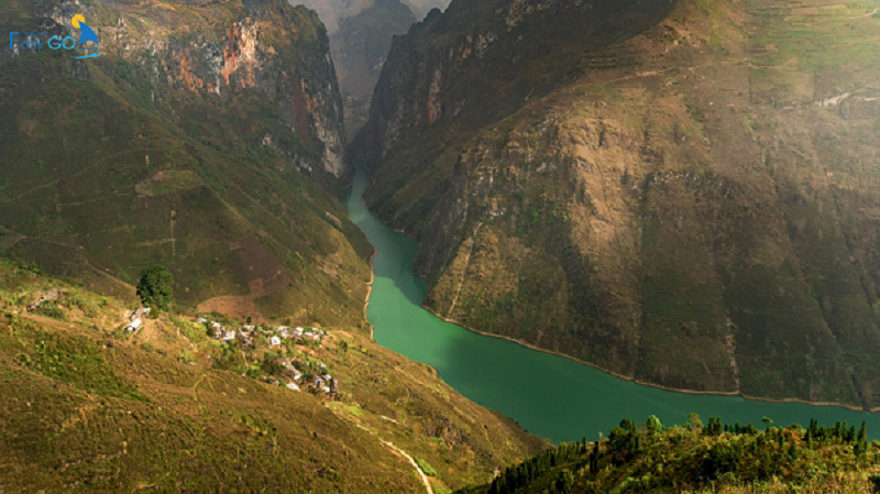 Cẩm nang đi du lịch Hà Giang đầy đủ nhất - EASY GO TRAVEL