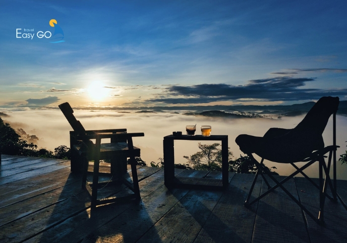 View săn mây ở Tiệm cà phê Xanh Yên