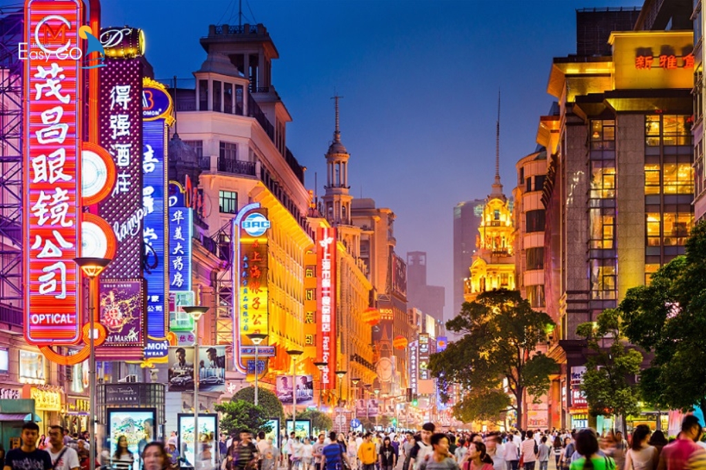 Chợ đêm Quả thơm