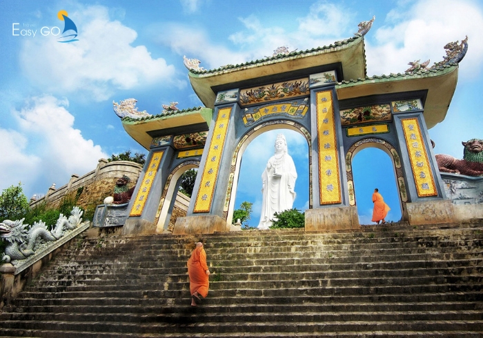 Du xuân miền Trung