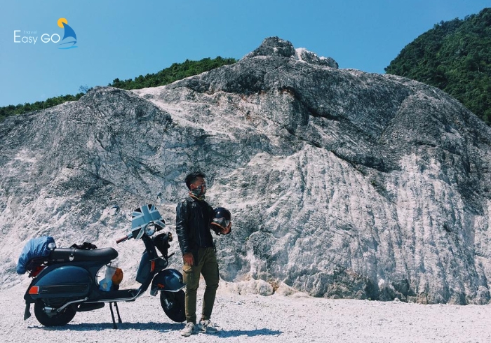 Di chuyển bằng xe máy đến Mai Châu